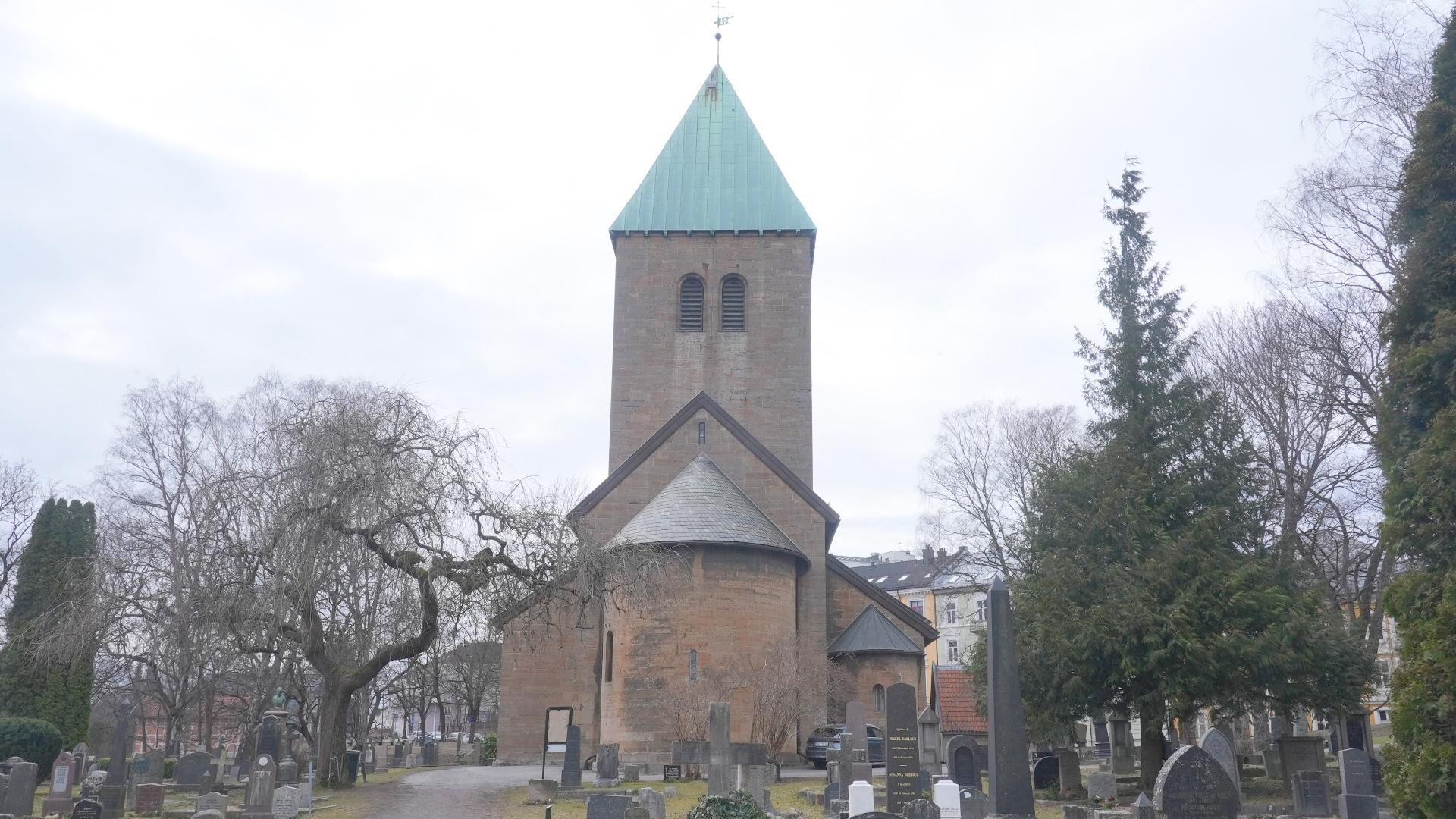 Gamle Aker Kirke