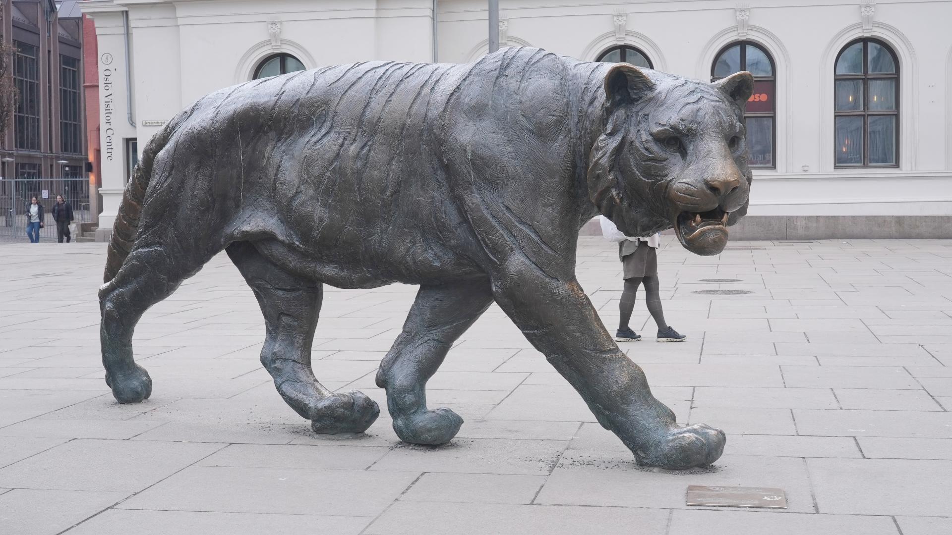 Tigeren (Tiger Statue)
