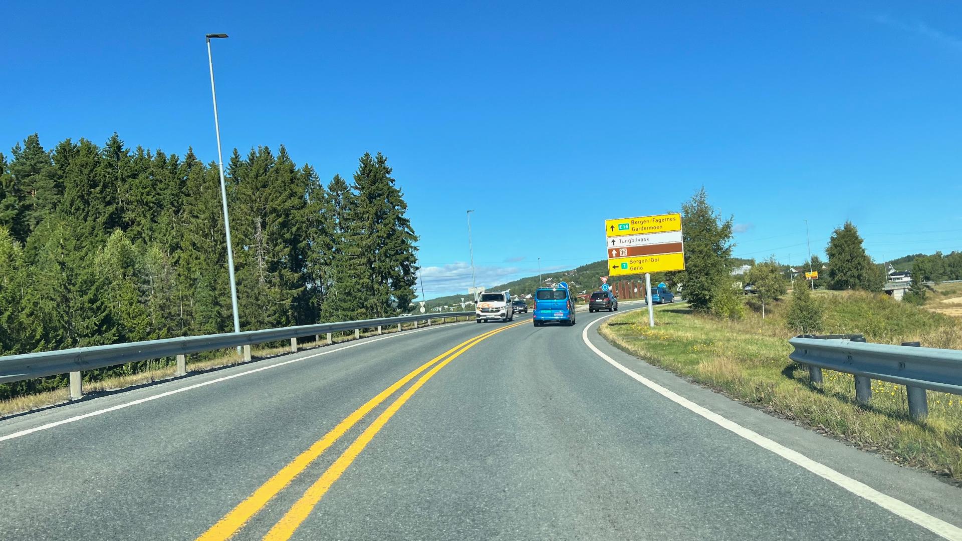 Rv7-E16 Roundabout